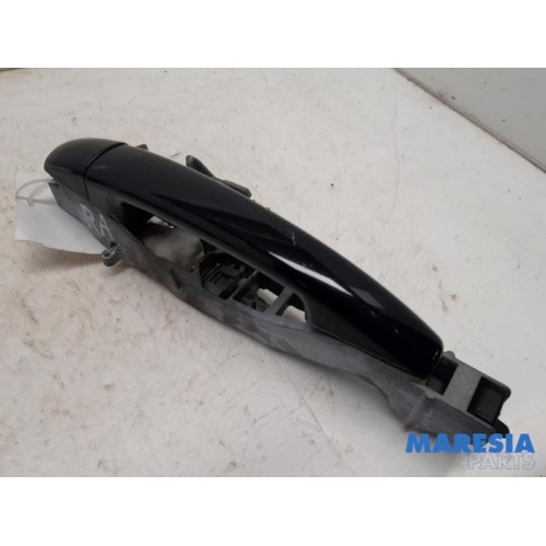 Peugeot - 5008 - Rear door handle 4-door, right