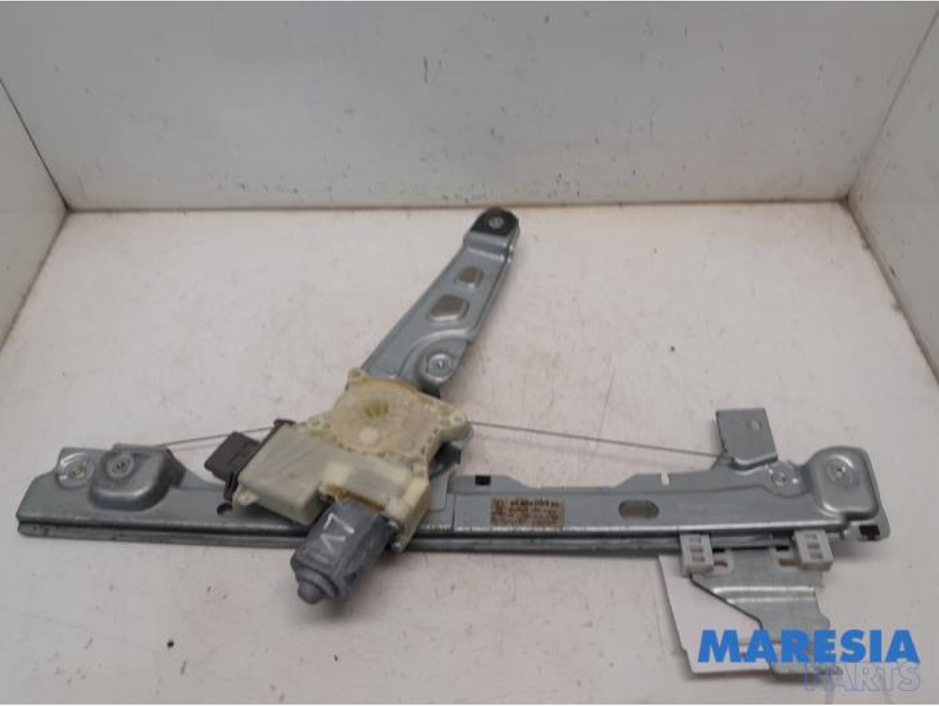 Peugeot - 5008 - Window mechanism 4-door, front left