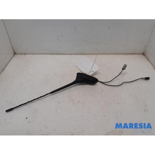 Peugeot - 5008 - Antenne