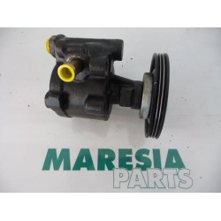 Renault - Megane Scenic - Pompe direction assistée