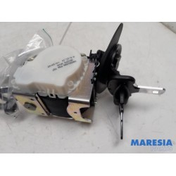 Peugeot - 5008 - Rear seatbelt, centre