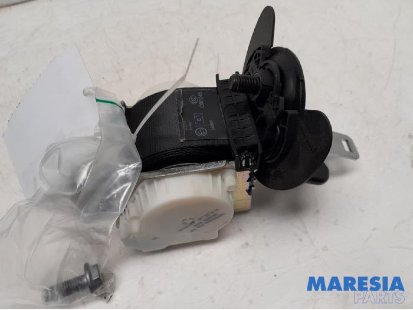 Peugeot - 5008 - Rear seatbelt, centre