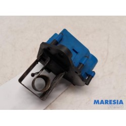 Peugeot - 5008 - Cooling fan resistor