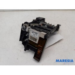 Peugeot - 5008 - Fuse box