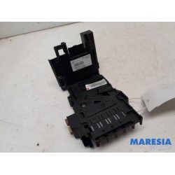 Peugeot - 5008 - Fuse box
