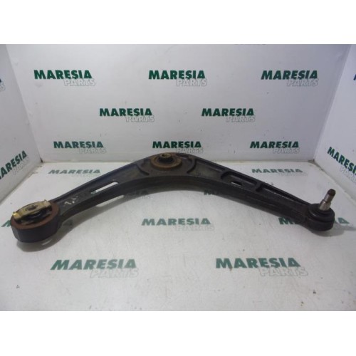Renault - Laguna - Front lower wishbone, right