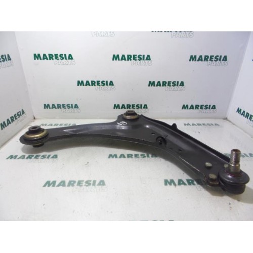 Renault - Laguna - Front lower wishbone, right