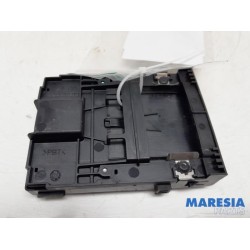 Renault - Megane - Kaartlezer (slot)