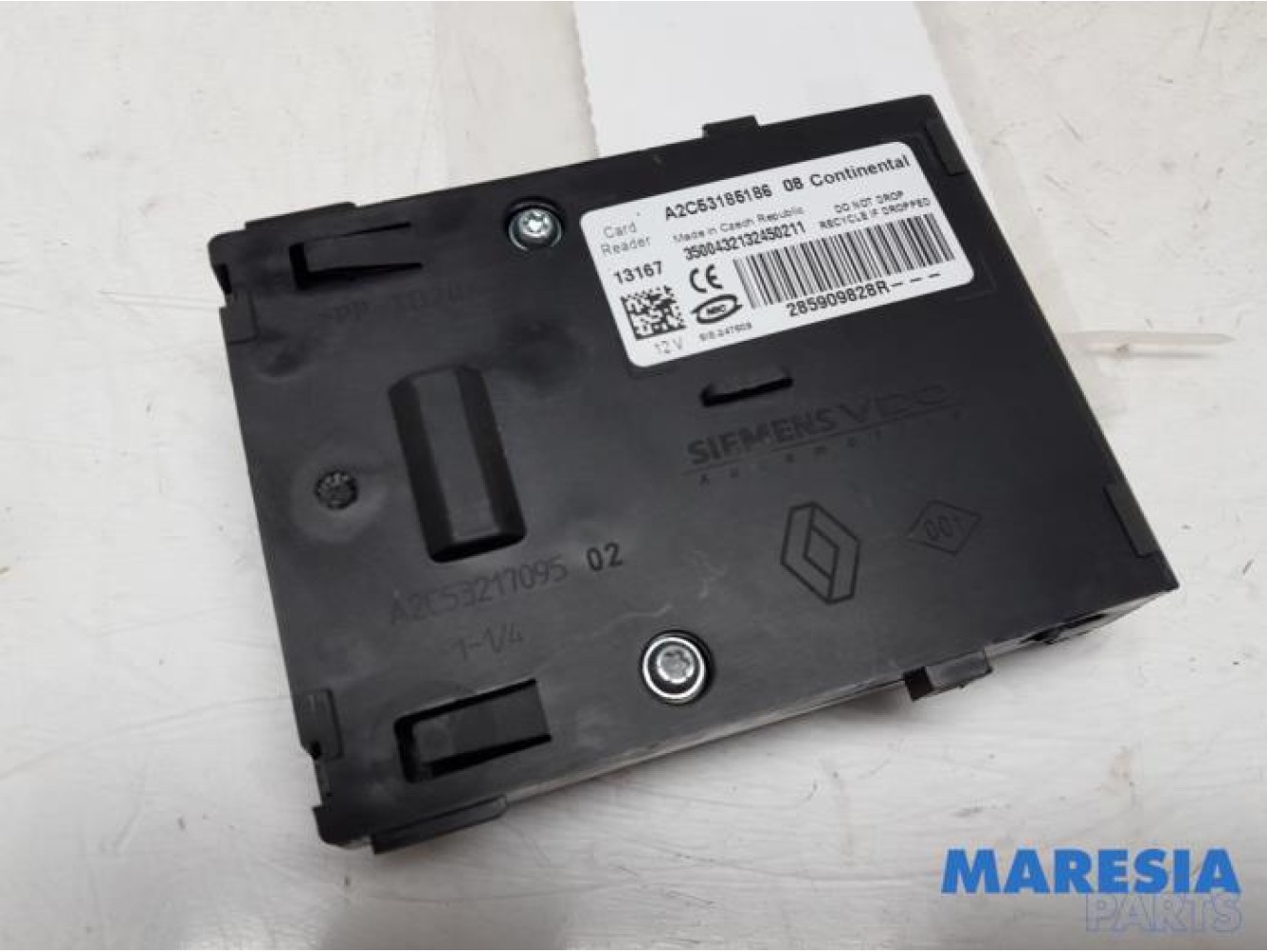 Renault - Megane - Kaartlezer (slot)