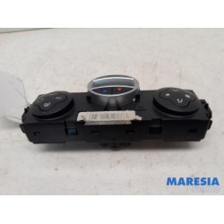 Renault - Grand Scenic - Heater control panel
