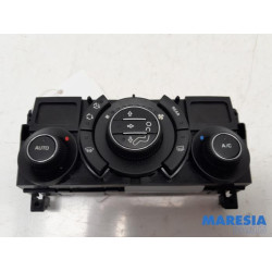 Peugeot - 5008 - Heater control panel