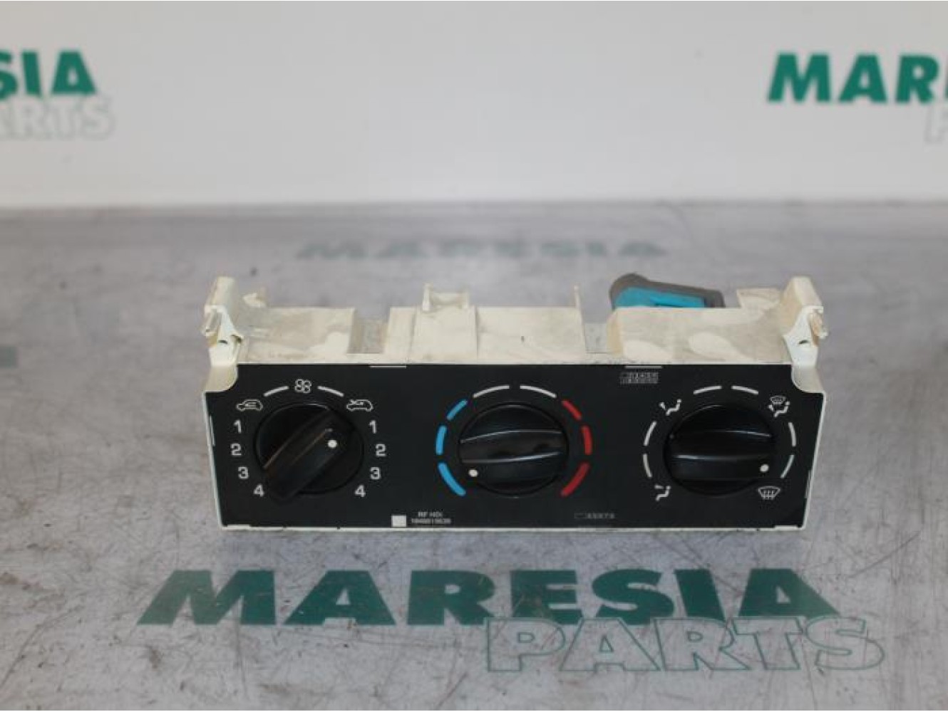 Peugeot - Partner - Heater control panel