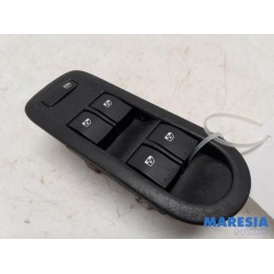 Renault - Grand Scenic - Multi-functional window switch