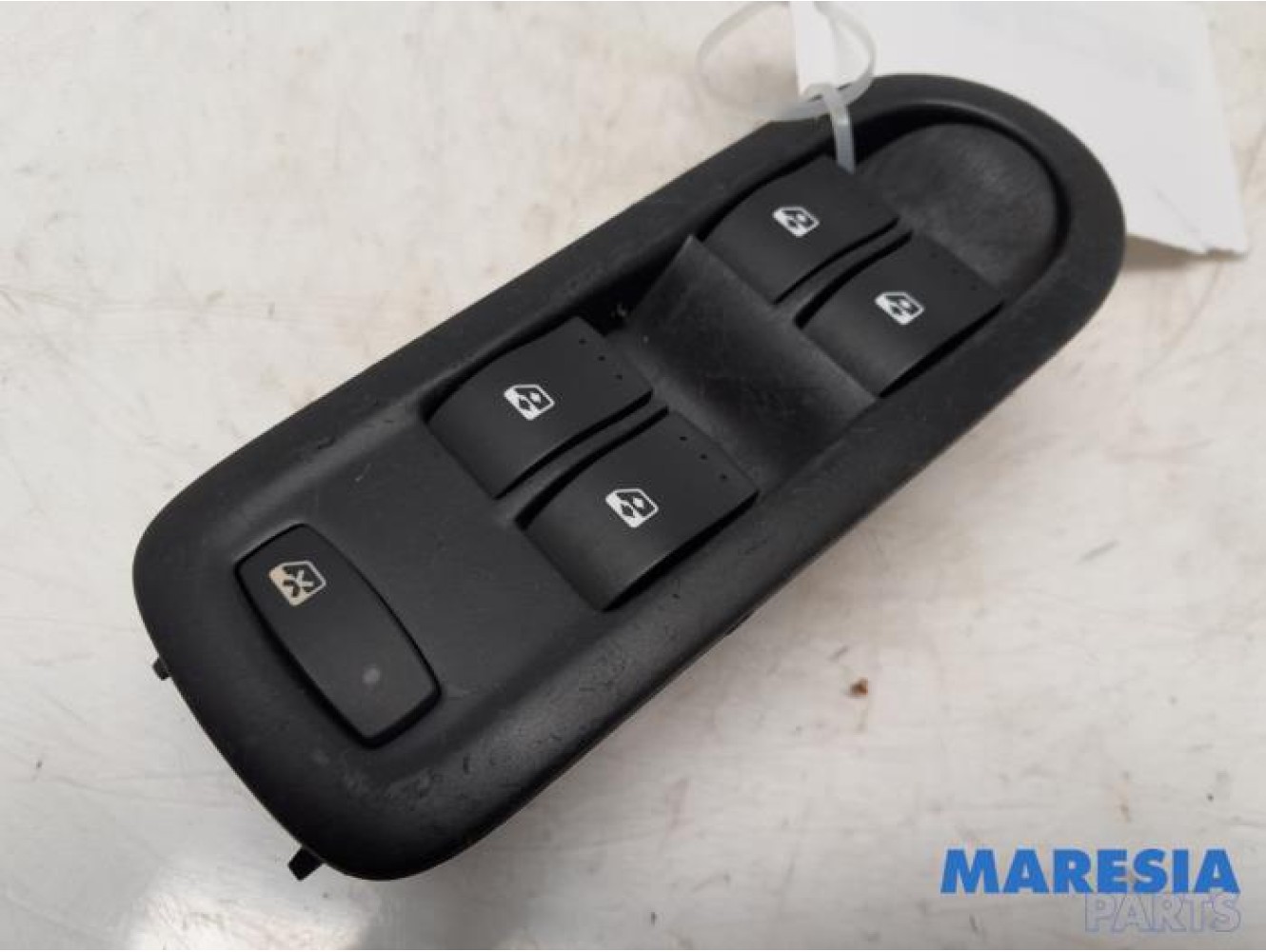 Renault - Grand Scenic - Multi-functional window switch