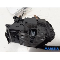 Renault - Clio - Front door lock mechanism 4-door, right