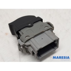 Renault - Grand Scenic - Electric window switch