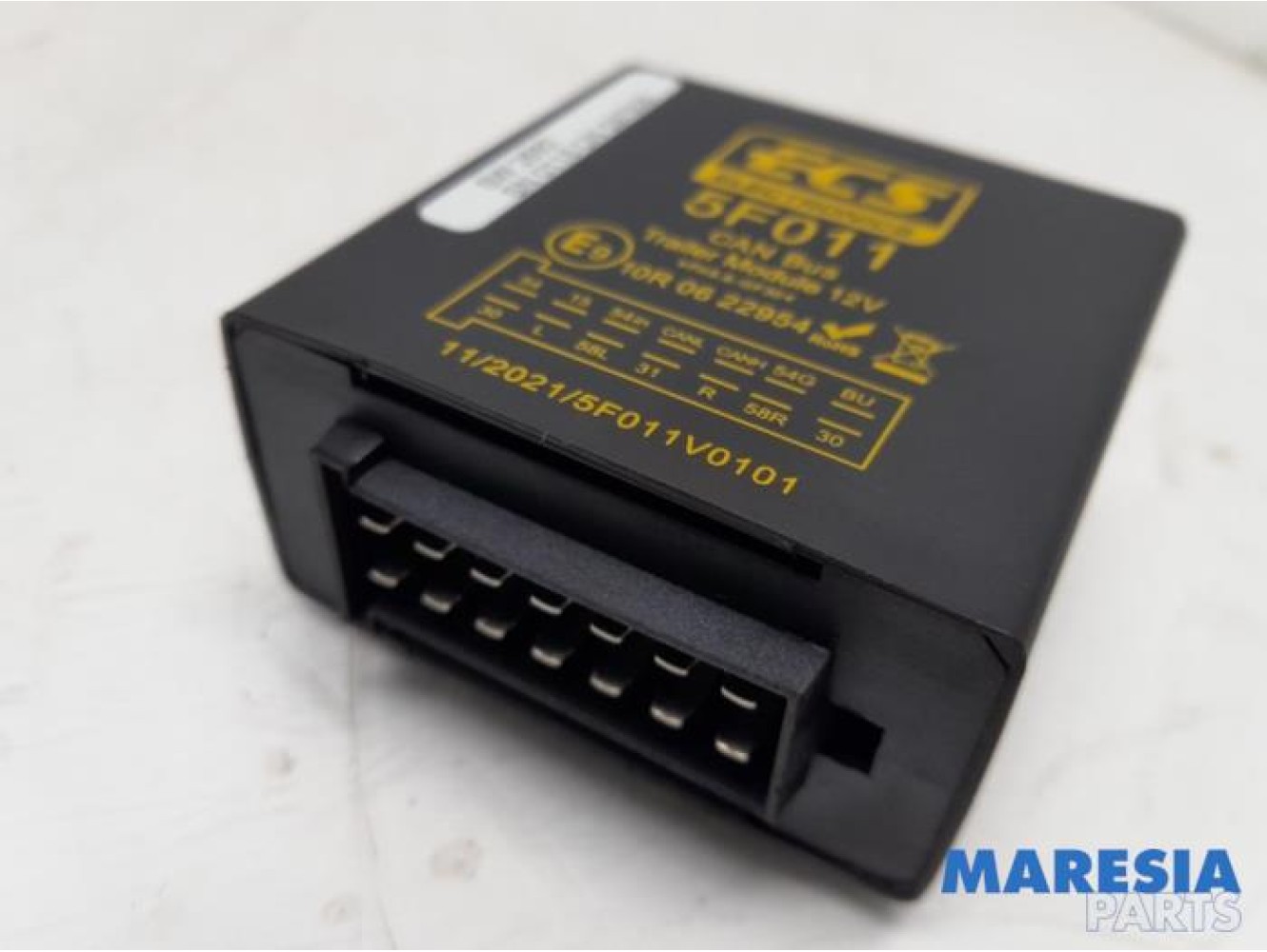 Renault - Clio - Towbar module