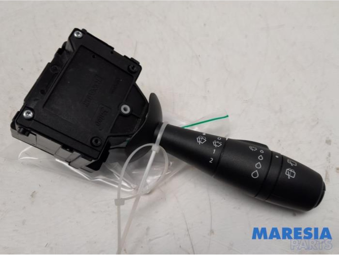 Renault - Clio - Wiper switch