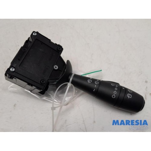 Renault - Clio - Wiper switch