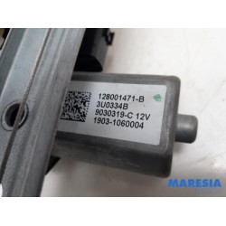 Renault - Clio - Rear door window mechanism 4-door, right
