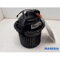 Renault - Clio - Heating and ventilation fan motor