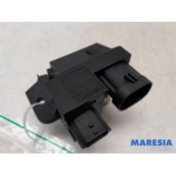 Renault - Clio - Cooling fan resistor