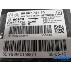 Peugeot - 5008 - Airbag Module