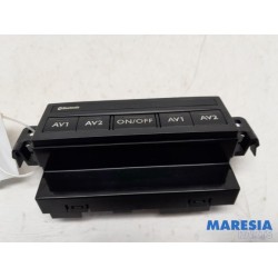 Peugeot - 5008 - DVD Speler