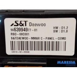 Peugeot - 5008 - DVD Speler