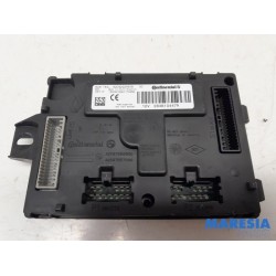 Renault - Clio - Engine management computer