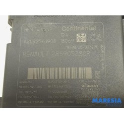 Renault - Clio - Engine management computer