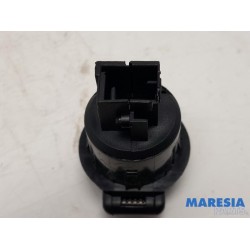 Peugeot - 5008 - Connexion USB