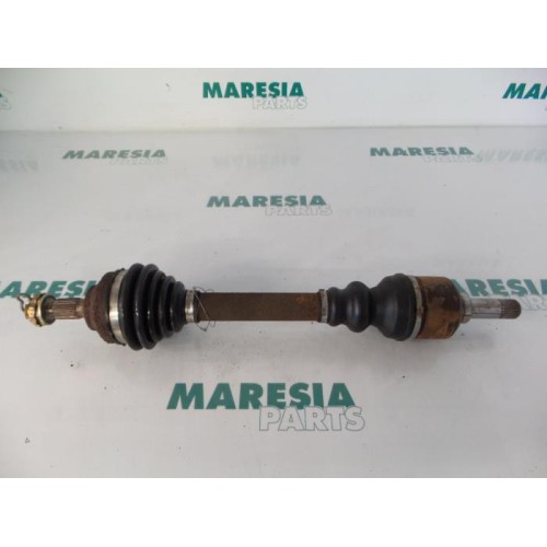 Citroen - Xsara - Antriebswelle links vorne