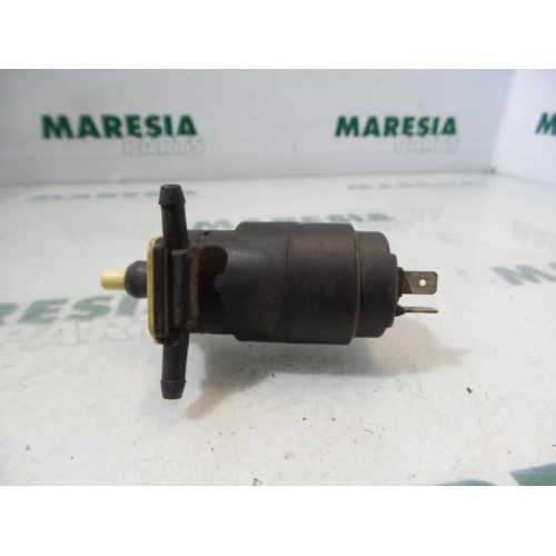Lancia - Lybra - Pompe lave-glace avant