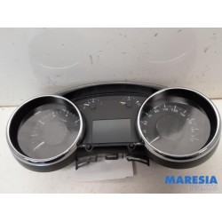 Peugeot - 5008 - Instrumentenbrett