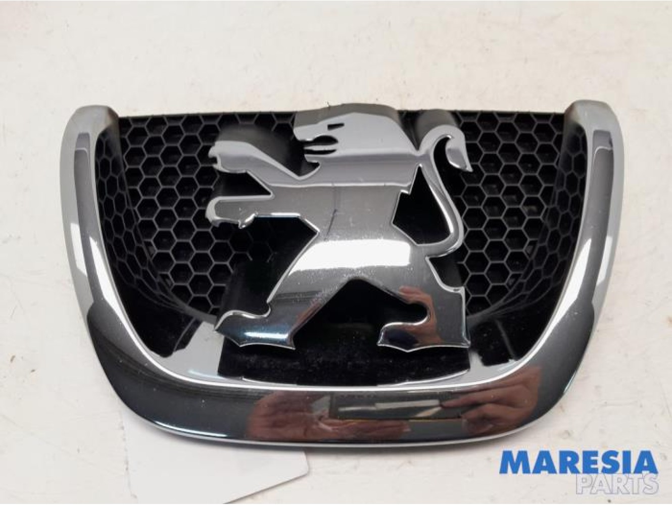 Peugeot - 5008 - Embleem