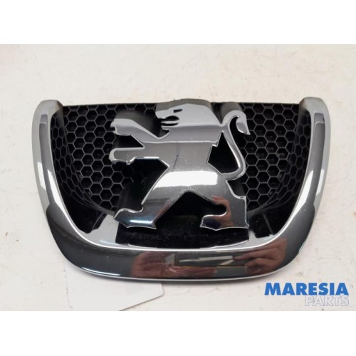Peugeot - 5008 - Emblem