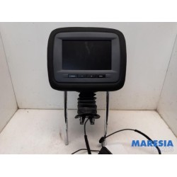 Peugeot - 5008 - Headrest