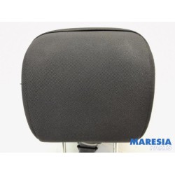 Peugeot - 5008 - Headrest