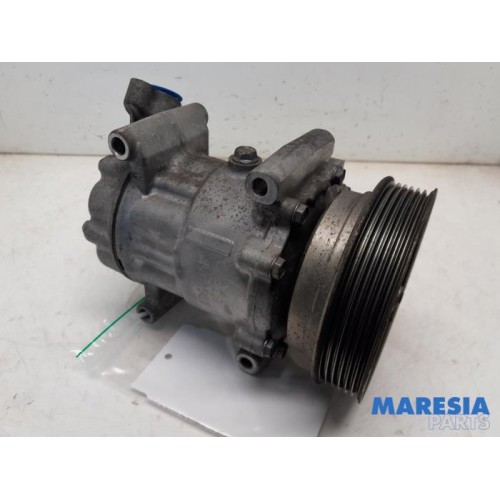 Renault - Kangoo - Air conditioning pump