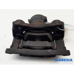 Renault - Kangoo - Front brake calliper, left