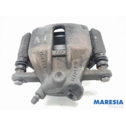 Renault - Kangoo - Front brake calliper, left