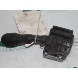 Renault - Twingo - Indicator switch