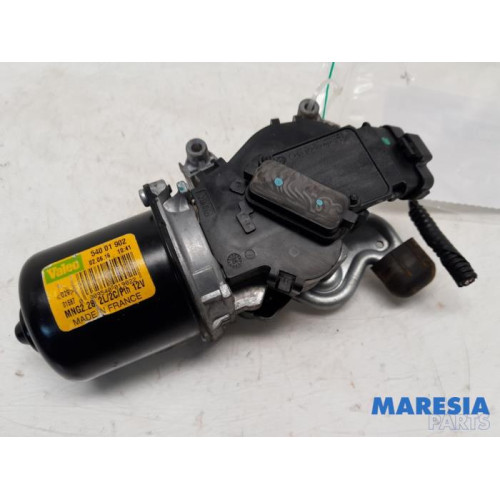 Renault - Kangoo - Front wiper motor