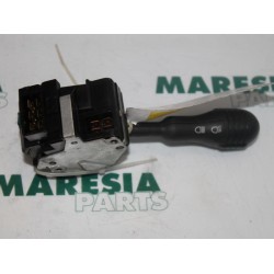 Renault - Twingo - Indicator switch