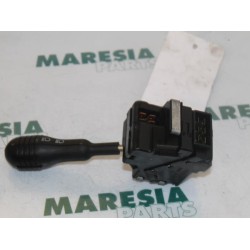 Renault - Twingo - Indicator switch