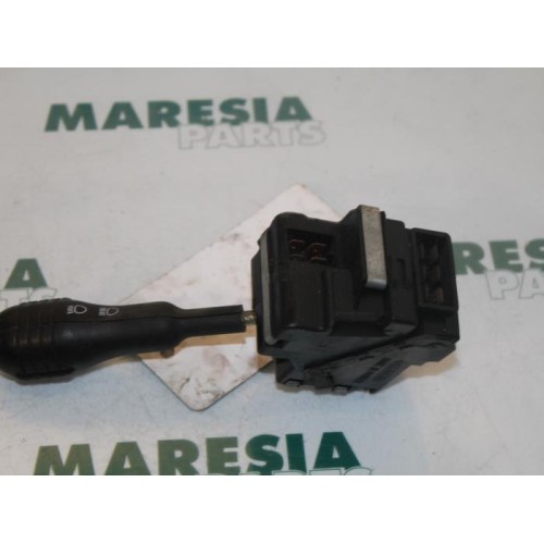Renault - Twingo - Indicator switch