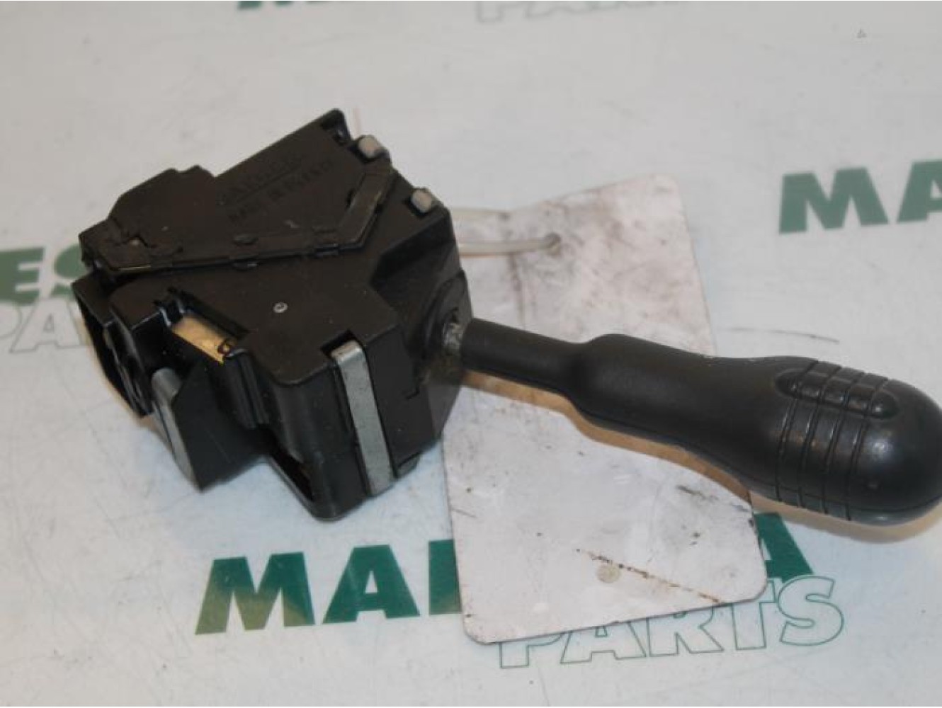 Renault - Twingo - Indicator switch