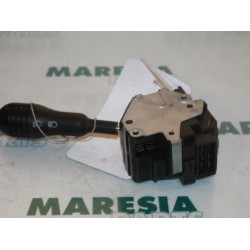 Renault - Twingo - Indicator switch