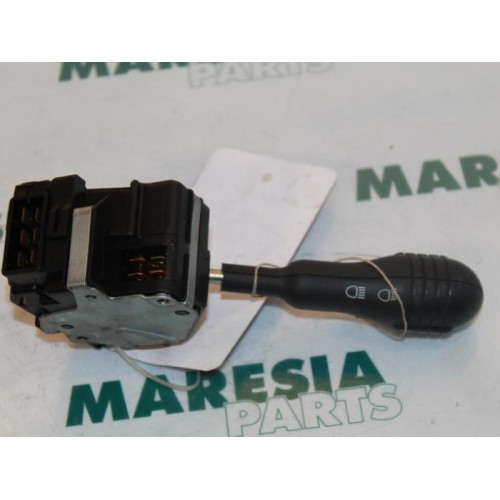 Renault - Twingo - Indicator switch